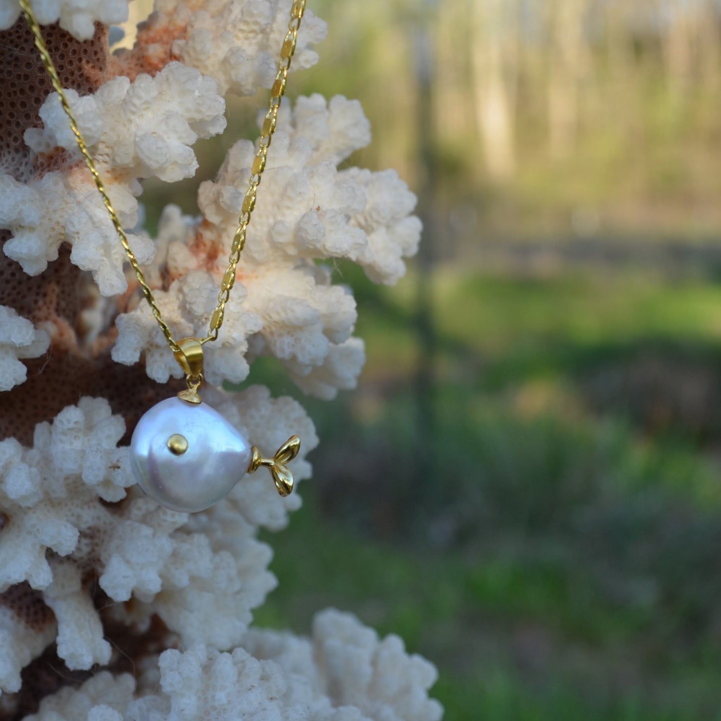 Shimmer Gold Fish Necklace