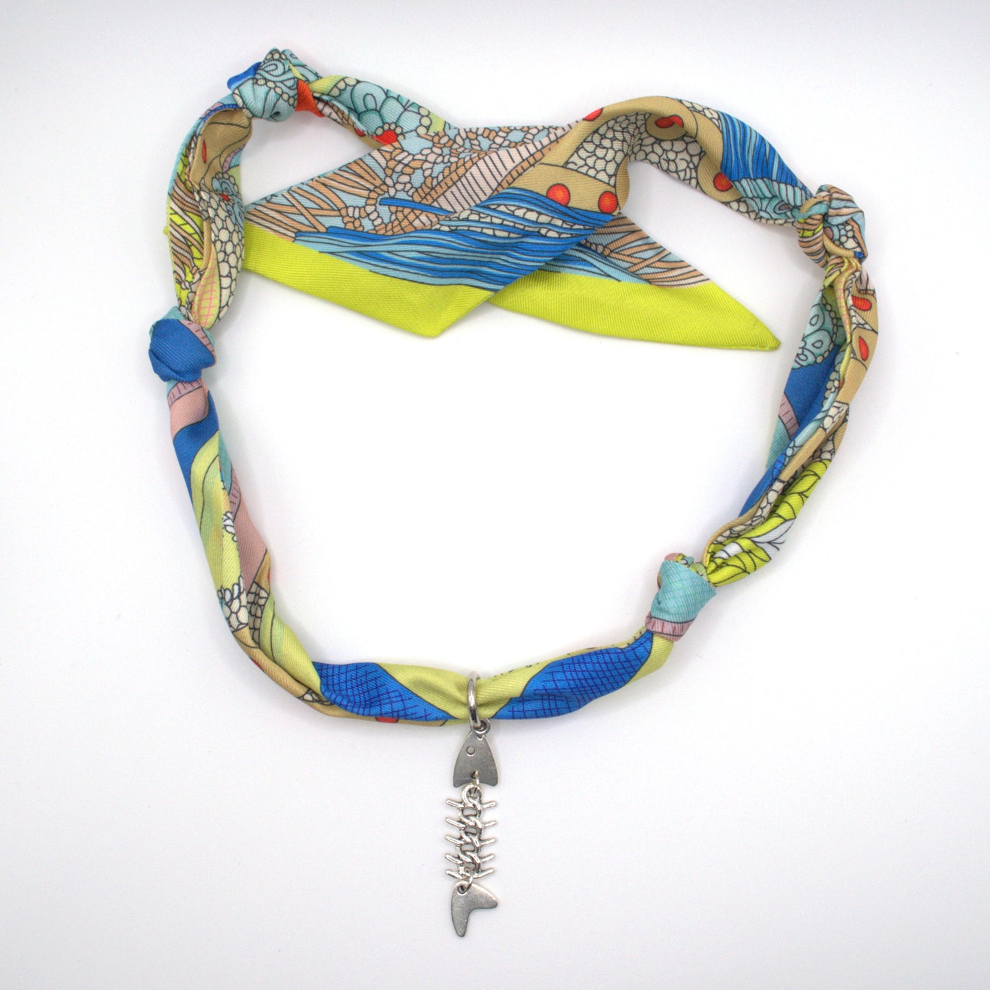 Seaside Fish Scarf Necklace